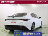 駐車時などの衝突の回避や軽減を図る駐車支援システム【PKSB】で安心をサポート、道路標識をディスプレイ確認できる【ロードサインアシスト】で見落とし防止をサポートします。