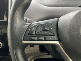 【ステアリングスイッチ】運転中に前方から目線をそらすことなくオーディオ等の操作が可能な便利機能!安心&快適なドライブを演出してくれます。