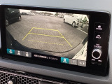 バックカメラも装備しております。車庫入れの苦手なお客様、もうご心配いりません。バックカメラがあれば、ぶつける心配無し?!重宝します!!