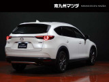 【CX-8】「TIMELESS EDGY」です。 普遍的な美しさや上質なデザインで心地良い刺激を届けるという意味が込められています。