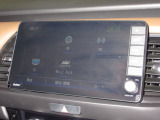 ナビゲーションは純正9インチコネクトナビ(VXU-205FTi)を装着しております。AM、FM、CD、DVD再生、Bluetooth、音楽録音再生、フルセグTVがご使用いただけます。