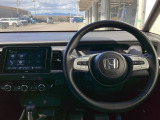 Honda認定中古車 U-Selectは3つの安心をお約束します。■Honda車のプロが整備した安心■第三者機関がチェックした安心■購入後もHondaが保証する安心