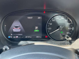 視認性の高いメーターで運転情報を的確に把握できます!