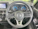 【ステアリングスイッチ】運転中、前方から目線をそらすことなく、オーディオ等の操作が可能な便利機能!安心&快適なドライブを演出してくれます♪