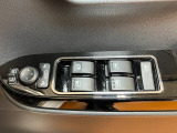 電動格納ミラー、パワーウインドウ