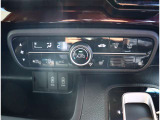 弊社でお車をご購入頂いたお客様は、一部車種を除いて【オイル交換永久無料】となっております。※詳細はスタッフまでお問合せ下さい。