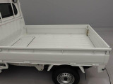 納車の前にはエンジンオイル、オイルエレメント、エアクリーナー、クーラント、バッテリー、ワイパーゴムのチェックまたは交換を行います!
