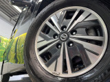 【純正15インチアルミホイール】外観にマッチした純正アルミホイールを装着しております。各種社外アルミホイールや、スタッドレスタイヤも取扱いしております。是非ご相談ください♪