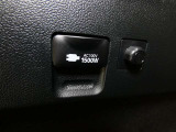 【100V電源】レジャーや緊急時にあると便利な100V電源が装備されています。※最大1500Wまでのご利用となります。