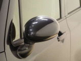 ☆車内の隅々まで徹底クリーニング!目に見えない汚れも落とします!除菌ウイルス除去・消臭でお子様にも安心!