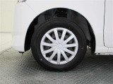 タイヤサイズは 155/70 R13 です。