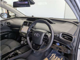 見通しのよいすっきりとした視界で、誰でも運転しやすいです。運転のしやすさは疲れにくさにも繋がりますよ♪