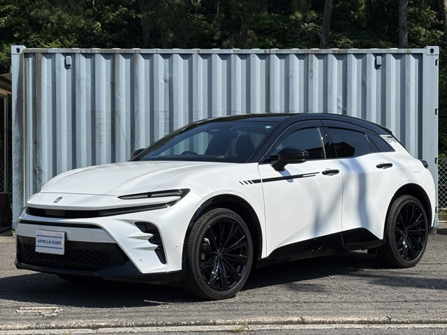 クラウンスポーツ 2.5 Z E-Four 4WD