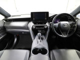 SUVならではの見晴らしの良い前方視界で快適なドライブをお楽しみいただけます!