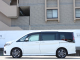 お車ご購入にあたりましては、オンライン販売以外は現車確認が必要となります。是非店頭にてお客様の目でお確かめ下さい。