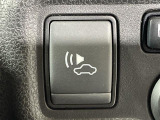 【車両接近通報装置】低速でモーターによる走行をしている時に、歩行者にクルマの接近を知らせ、注意を促します!一時停止スイッチでON/OFFの切り替えが可能です!
