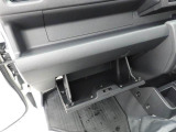 当店のお車には第三者機関の検査による「車両状態証明書」がついています!安心して乗っていただくためにも是非ご覧下さい!(一部お車を除く)