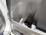後席にもドリンクホルダーが付いています!