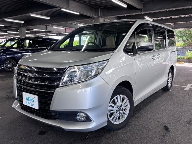 トヨタ ノア 