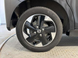 タイヤサイズは155/65R14です♪