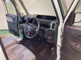 納車前にはプロのメカニックが点検、整備を行いますので安心してお乗り頂けます!!