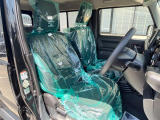 運転席シート廻りは使用感も少なく、良好な状態となっています。丁寧に使われていたことがよくわかりますね。