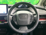 【純正革巻きステアリング】上質な革を使用することで、手にしっかり馴染みとても運転しやすいハンドルです♪