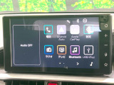 【ディスプレイオーディオ】お手持ちのスマートフォンとの連携で、ナビや音楽再生など各種アプリを使用可能。スマホに近い感覚でお使いいただけます♪