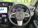 【純正革巻きステアリング】上質な革を使用することで、手にしっかり馴染みとても運転しやすいハンドルです♪