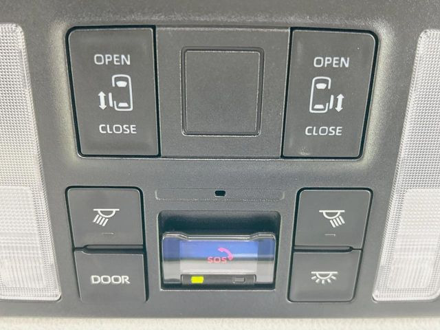 トヨタ ノア 1.8 ハイブリッド Z の中古車詳細 (39,313km, ホワイト