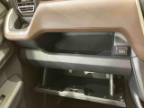 弊社では、お車を納車してからが本当のお付き合いのスタートだと思っています。お客様に頼りにされる「お店」を目指しています!