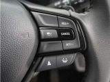 ◆アダプティブクルーズコントロール◆予め設定した車速内でクルマが自動的に加減速。前走車との適切な車間距離を維持しながら追従走行します。【LKAS】車線維持支援システムでステアリング操作を支援。