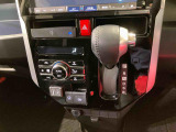 納車前にはプロのメカニックが、各部の点検を行います。ディーラーにしか出来ない品質、そしてサービスできっと満足していただけると思います!