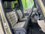 運転席シート廻りは使用感も少なく、良好な状態となっています。丁寧に使われていたことがよくわかりますね。