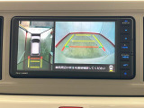 真上からの目線で周囲を確認できるパノラマモニター搭載!狭い場所での駐車時や狭い路地など、運転が苦手な方でも安心です♪