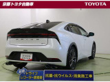 駐車時などの衝突の回避や軽減を図る駐車支援システム【PKSB】で安心をサポート、道路標識をディスプレイ確認できる【ロードサインアシスト】で見落とし防止をサポートします。