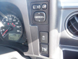 ドアミラーは電動角度調整&格納機能付きなので駐車時や狭い道で大活躍!