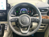 【純正革巻きステアリング】上質な革を使用することで、手にしっかり馴染みとても運転しやすいハンドルです♪