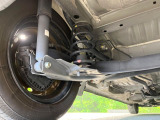 お車を安心してお乗りいただく為には、足回りの定期点検が欠かせません。サービスサポート(有償保証)では無料点検もご提供しており、安心のカーライフをお過ごしいただけるサポート体制が整っています。