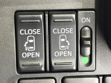 【両側パワースライドドア】スマートキーや運転席のスイッチで後席両側スライドドアの開閉が可能♪電動だから力を入れてドアを開ける必要が無く、小さなお子様でも簡単に開け閉めでき快適です♪