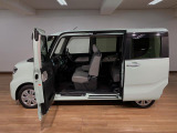 大阪ダイハツ販売(株)U-CAR八尾 072-990-2990までご連絡お待ちしております☆ お気軽にお問い合わせください!店頭へのご来店もスタッフ一同お待ちしております!