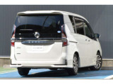納車前には入念な点検整備をさせていただいてます。もちろん全車走行距離無制限のワイド保証付きですので、購入後も安心して乗っていただけます。