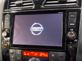【純正8型ナビ】人気の純正ナビを装備。オーディオ機能も充実しており、Bluetooth接続すればお持ちのスマホやMP3プレイヤーの音楽を再生可能!毎日の運転がさらに楽しくなります!!
