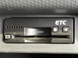 【ETC】高速道路の料金所をストレスなく通過!話題のスポットやサービスエリアに多い「スマートIC」利用時は必須のアイテムです。当店でセットアップを実施、ご納車当日からすぐにご利用いただけます!