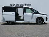 取り回しのしやすいボディサイズが支持されています。軽やかで安定した走りのe-40RCE。ぜひご体感ください。