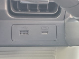 USB type‐Aとtype‐C