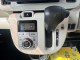 エアコンはオートエアコンになります。