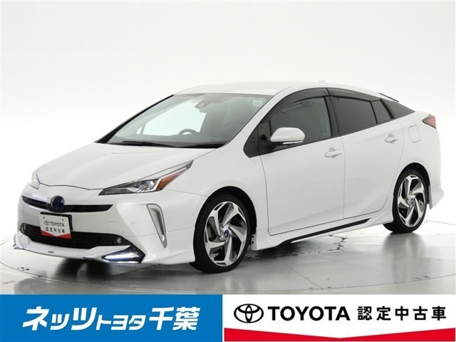 トヨタ プリウス 