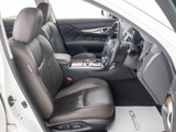 ★快適エアシート&シートヒーターを装備しています!高級車ならではの装備です!シートが暖まる機能!シートから冷風が出る機能!どちらも付いています!!寒い冬も、暑い夏も快適にご乗車頂けますよ!!