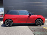 岐阜・大垣にて在庫車を共有しております。また、東濃エリアには「MINI 多治見」もございますので、お気に入りのMINIが見つかりましたらご連絡ください★近くの店舗でご案内も可能です♪